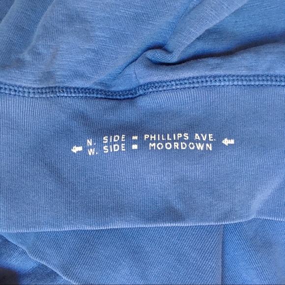 H&M LOGG blue sweatshirt (size Large) - Picture 3 of 4
